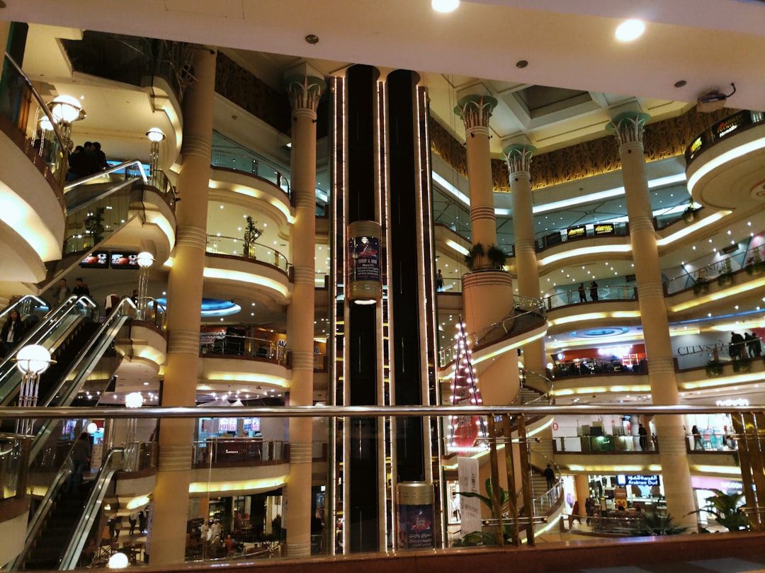 Photo Crowded mall