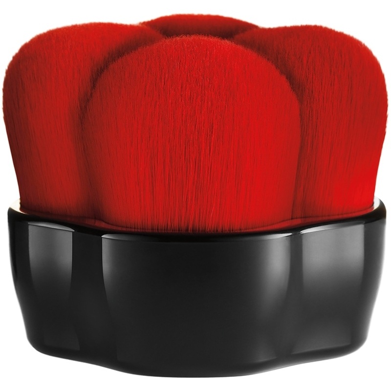 Shiseido HANATSUBAKI Hake Polishing Face Brush fra Shiseido