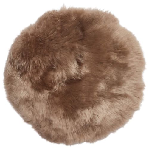 Living & more stolehynde – Lammeskind – Taupe fra living-og-more 5740011612537
